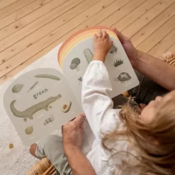 Little Dutch Mercis Publishing Kartonboek Regenboog Kleurenboek -Kinderboek Winkel mercis publishing kartonboek regenboog kleurenboek 2